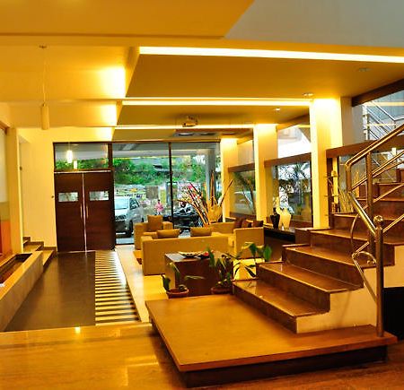 Sayoojyam Residency Hotel Palakkad Buitenkant foto